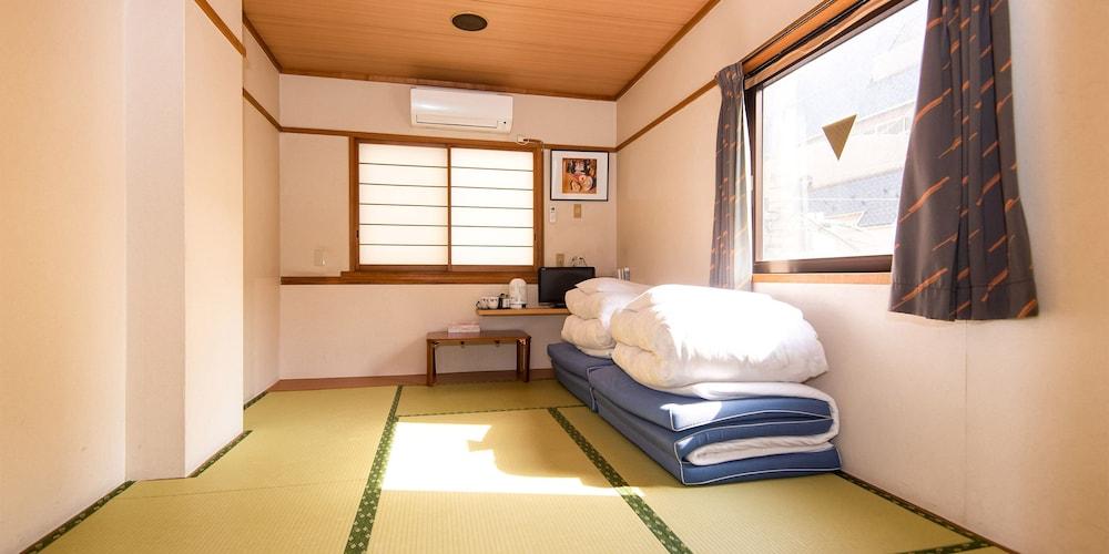 Sakura Ryokan Asakusa Iriya Токио Экстерьер фото