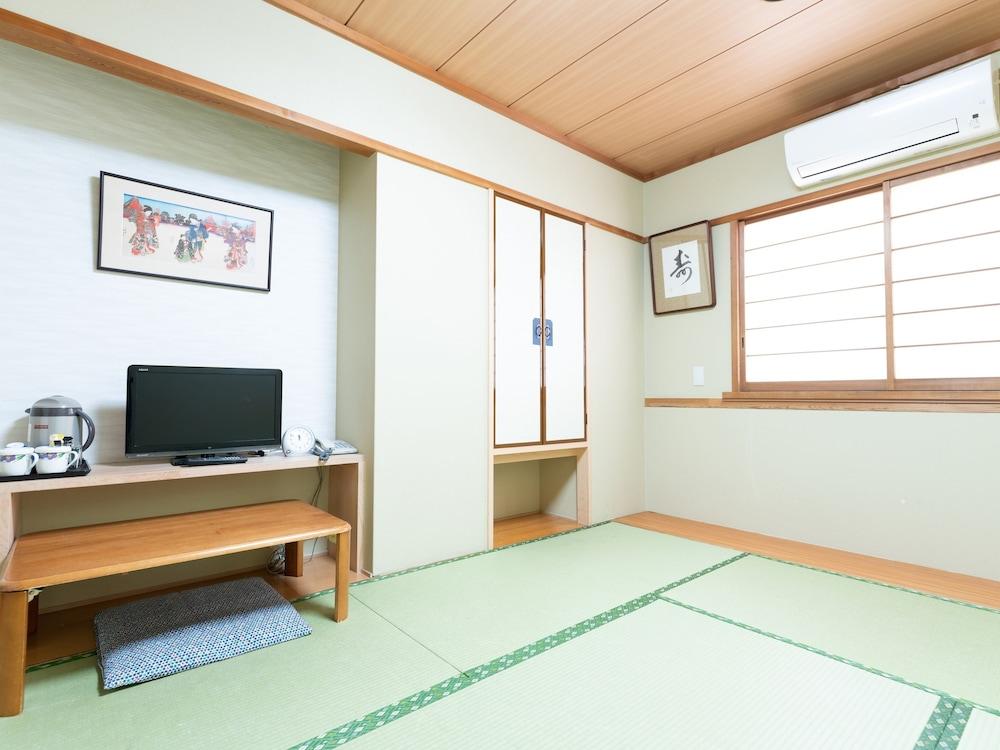 Sakura Ryokan Asakusa Iriya Токио Экстерьер фото